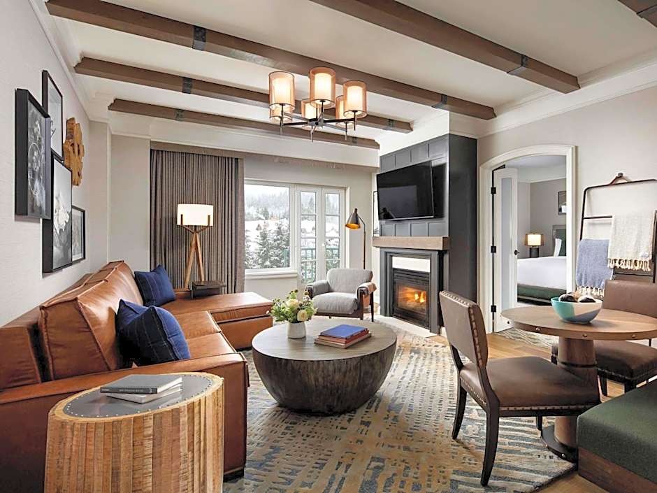 Fairmont Chateau Whistler