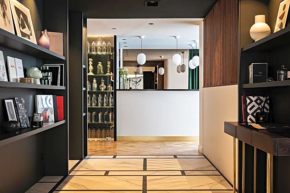 Holiday Inn Paris Palais de lElysee, an IHG Hotel By IHG