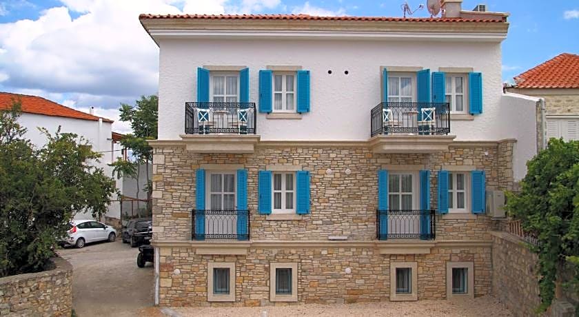 Çeşme Kale Taş Apart