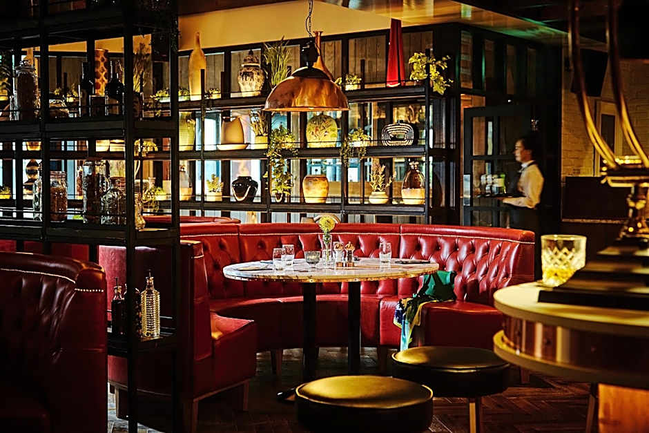 Westport Plaza Hotel, Spa & Leisure