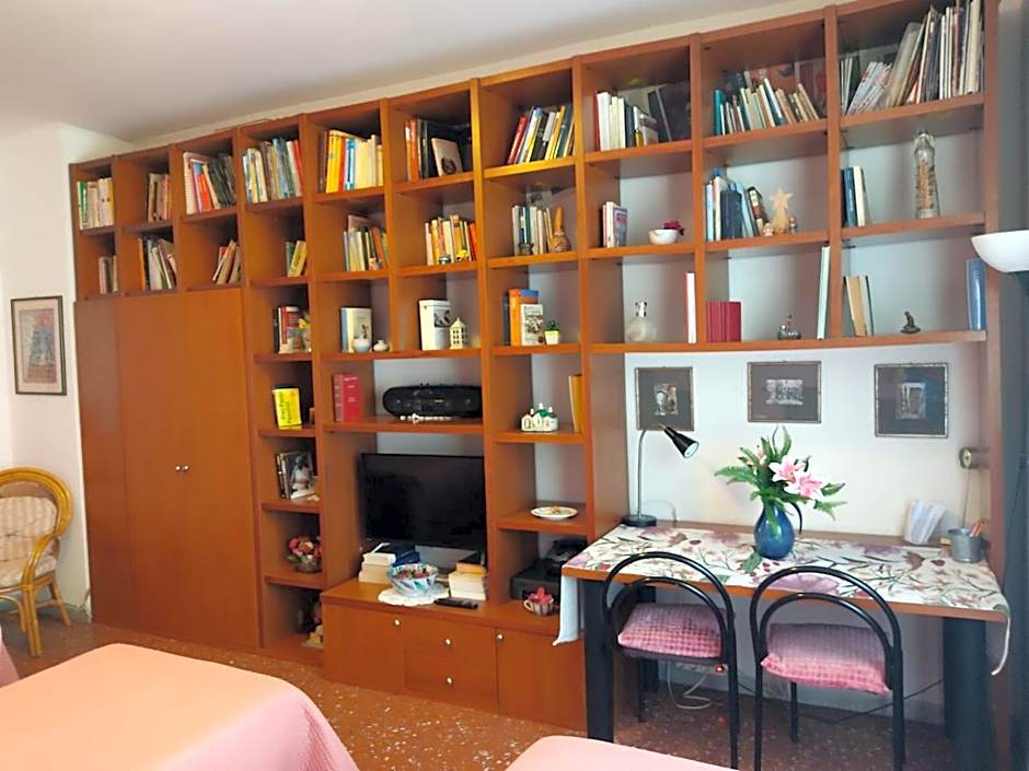 Cosmopolitan B&B