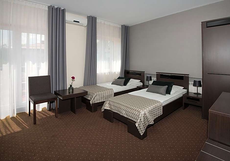 Hotel Capitol