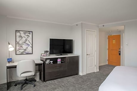 2 Queen Beds