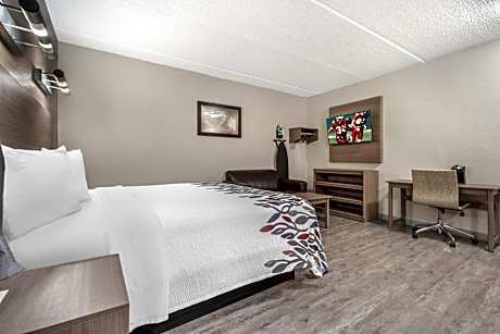 Superior King Room with Kitchen Non-Smoking
