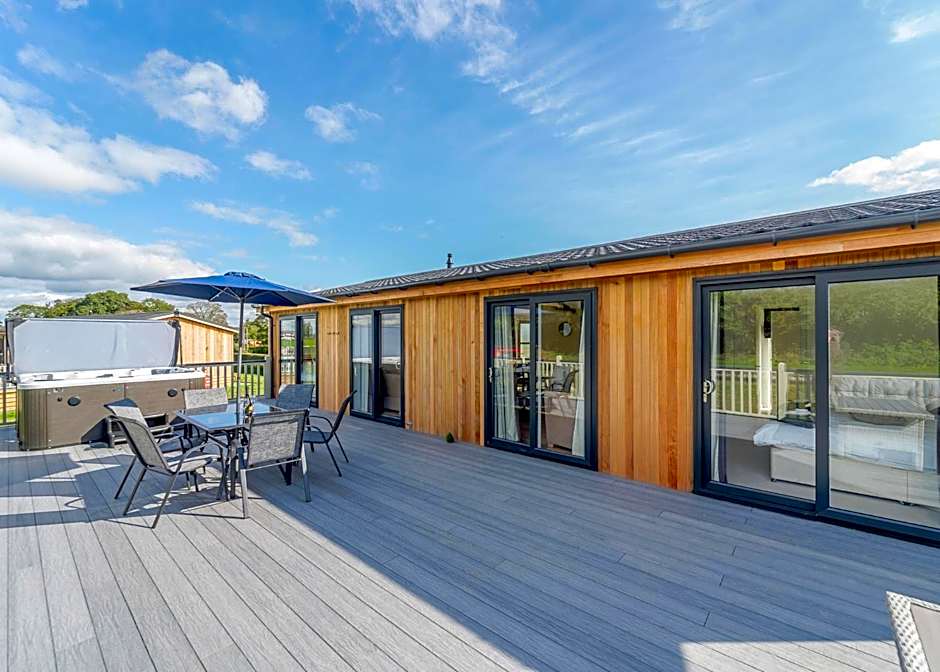 Winston Farm Lodges