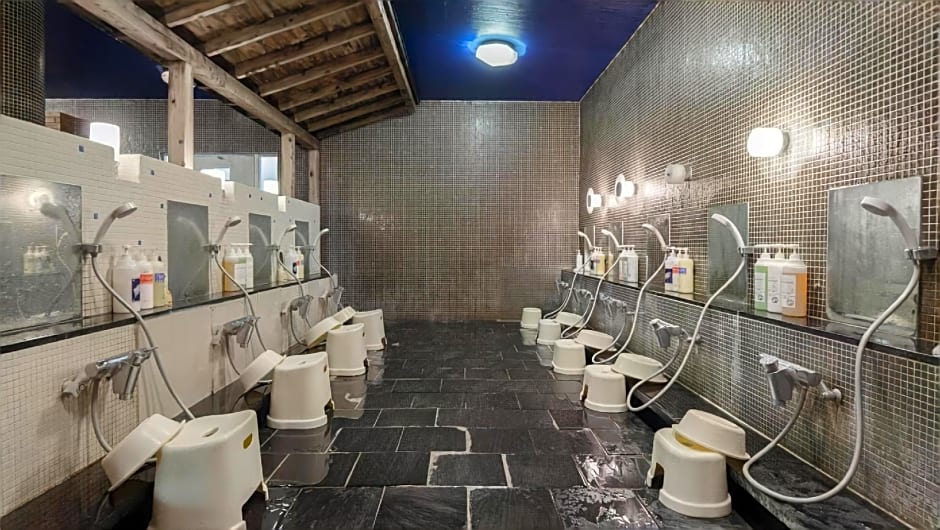 Izu-Kogen Wan Wan Paradise Condominium