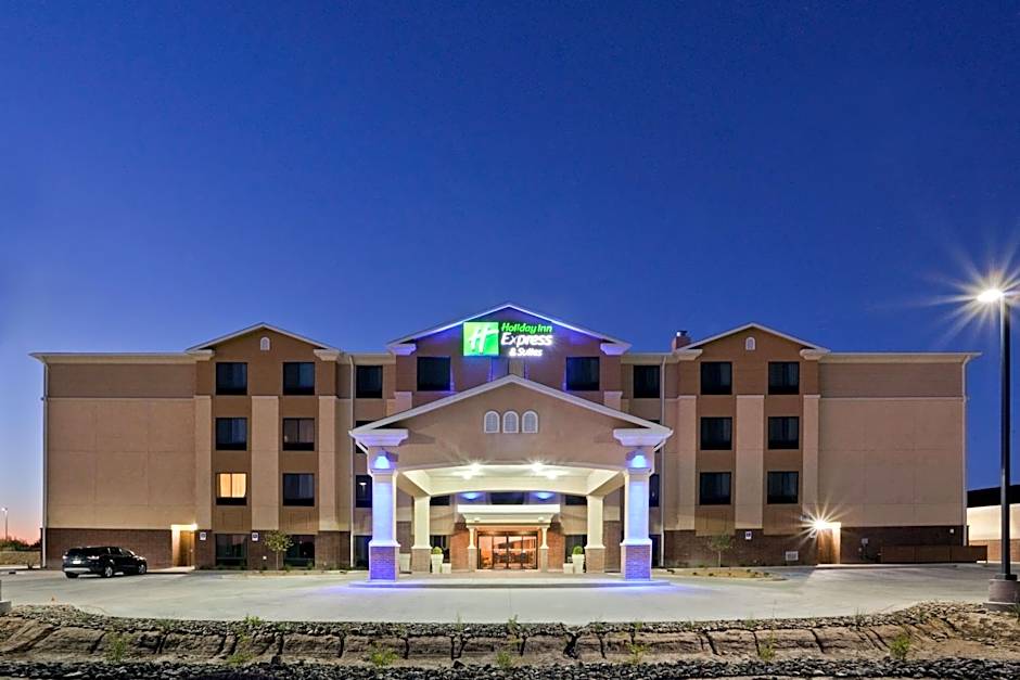 Holiday Inn Express & Suites Deming Mimbres Valley By IHG