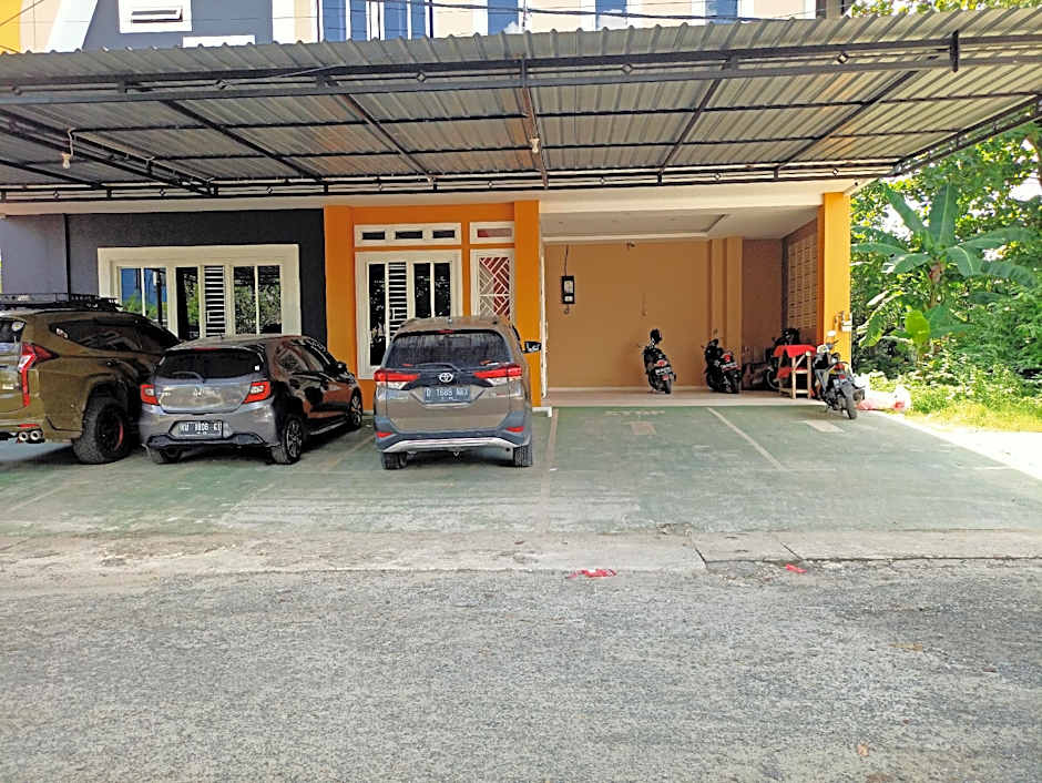 Hotel O Tri Homestay