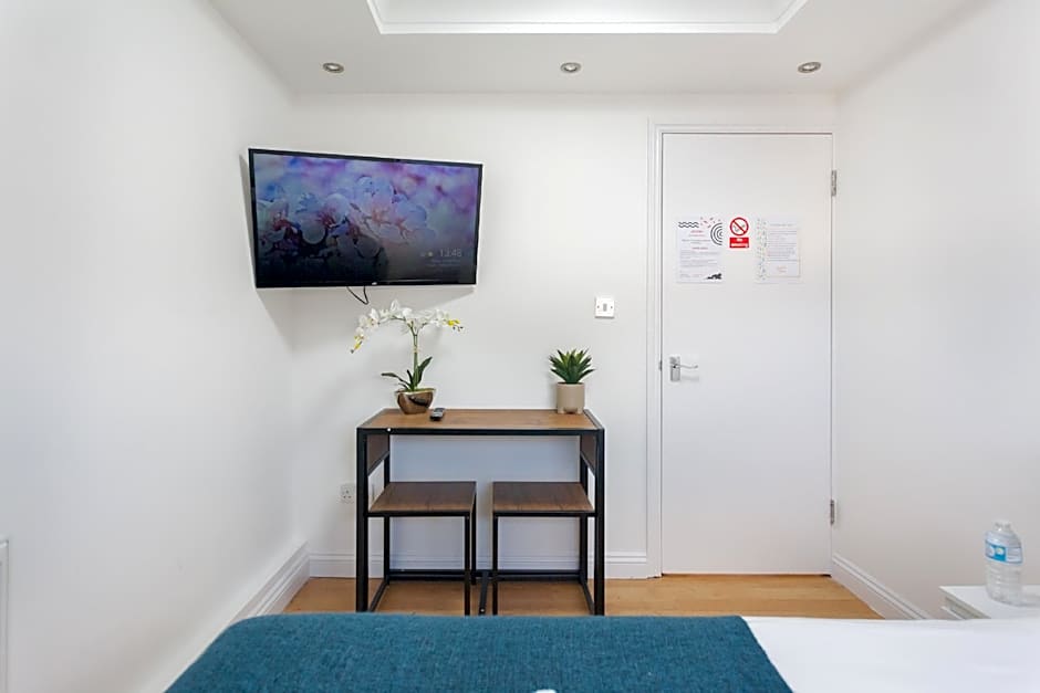 Euston Modern Apartments