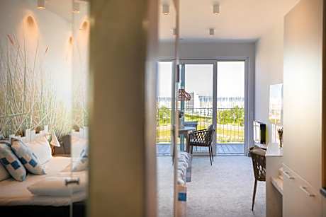 Comfort Panorama with Balcony and Sea View