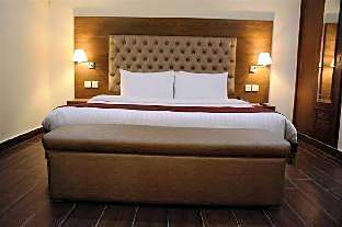 Hotel One Lalazar Multan