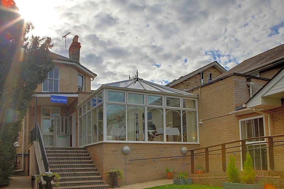 Best Western Claydon Hotel