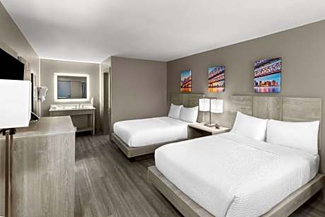 2 Double Beds, Non-Smoking