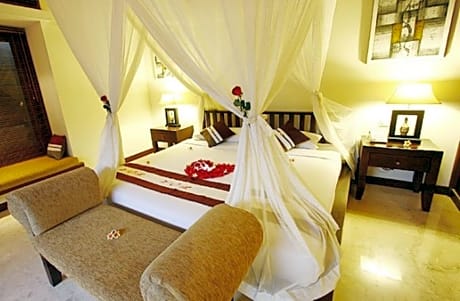Special Offer - Honeymoon Package at One-Bedroom Villa with Private Pool