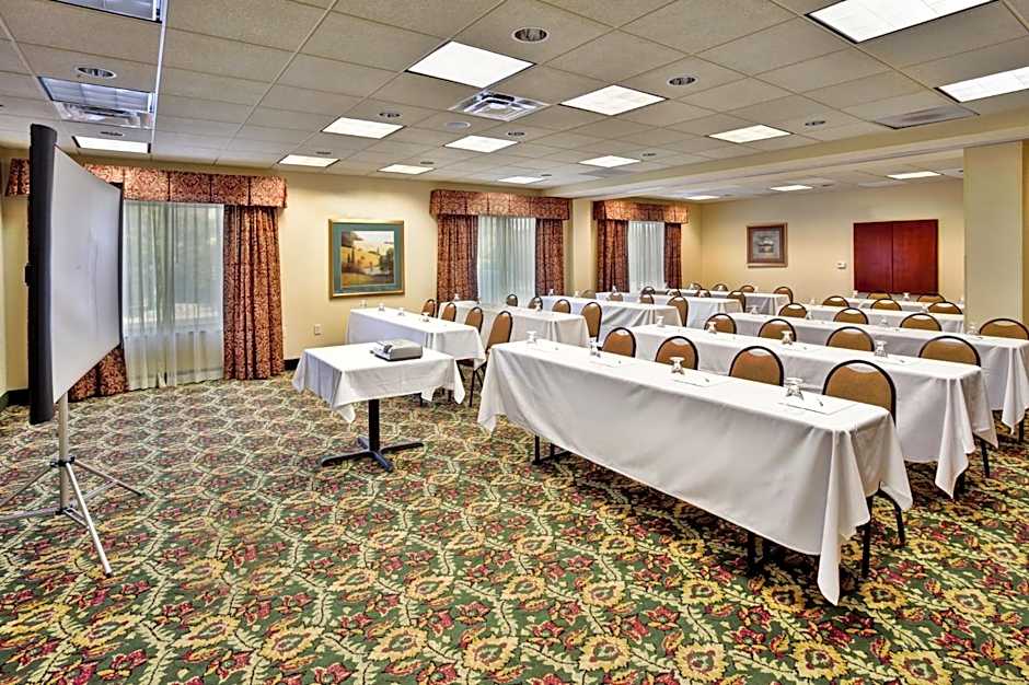 Holiday Inn Hotel & Suites Ann Arbor University of Michigan Area By IHG