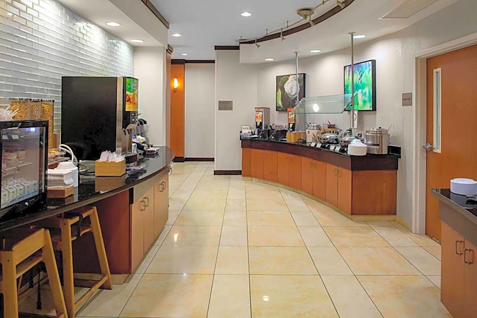 Fairfield Inn and Suites by Marriott Montgomery EastChase