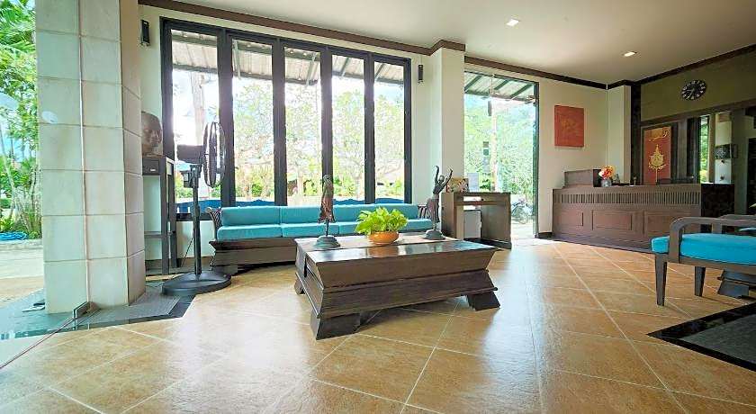 Lanta Mermaid Boutique House Hotel