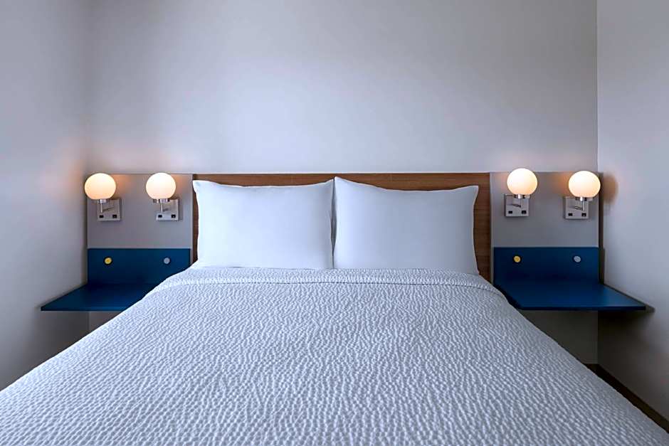 Microtel Inn & Suites by Wyndham Kearney