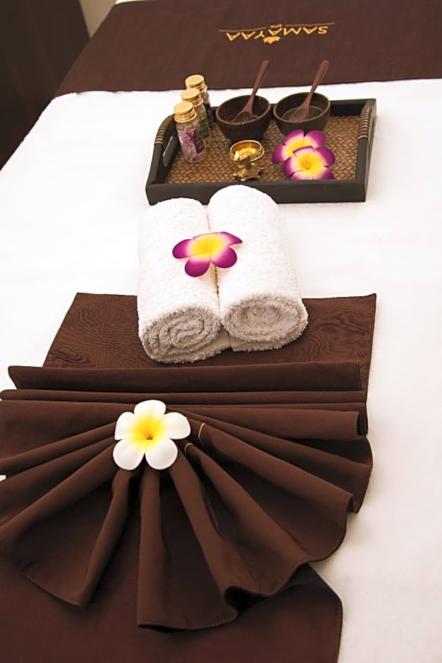 Clarks Inn Suites Katra