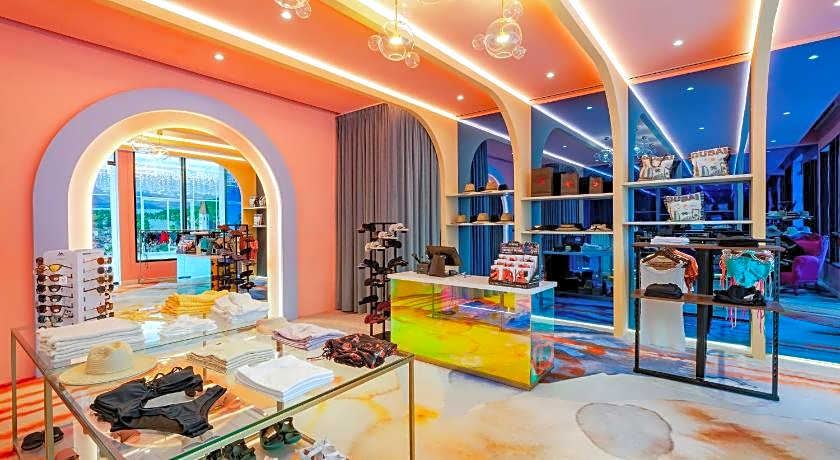 voco Monaco Dubai, an IHG Hotel, Adults Only, World Islands By IHG