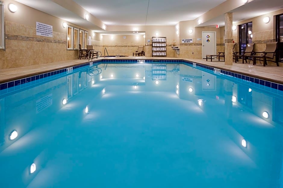 Holiday Inn Express and Suites Helena, an IHG Hotel