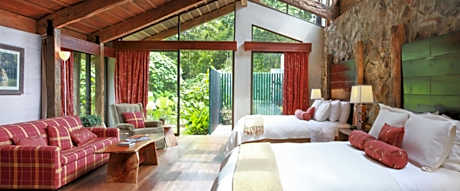 Poas Volcano Lodge