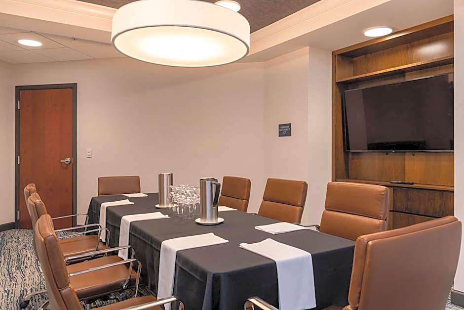 Hotel Canandaigua, Tapestry Collection by Hilton