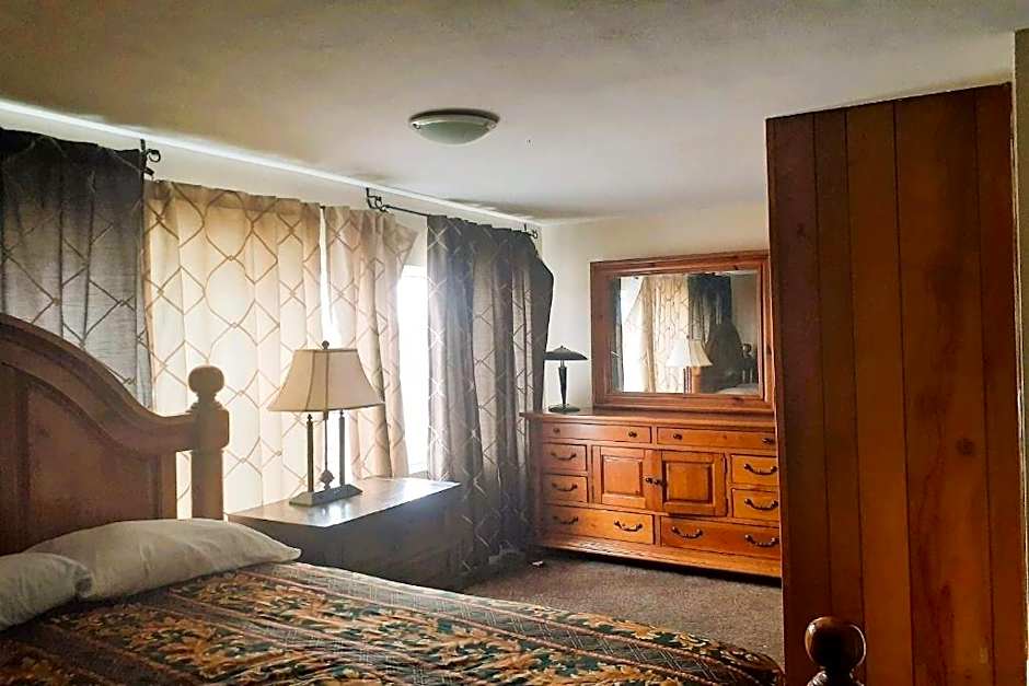 Holiday Lodge Virginia