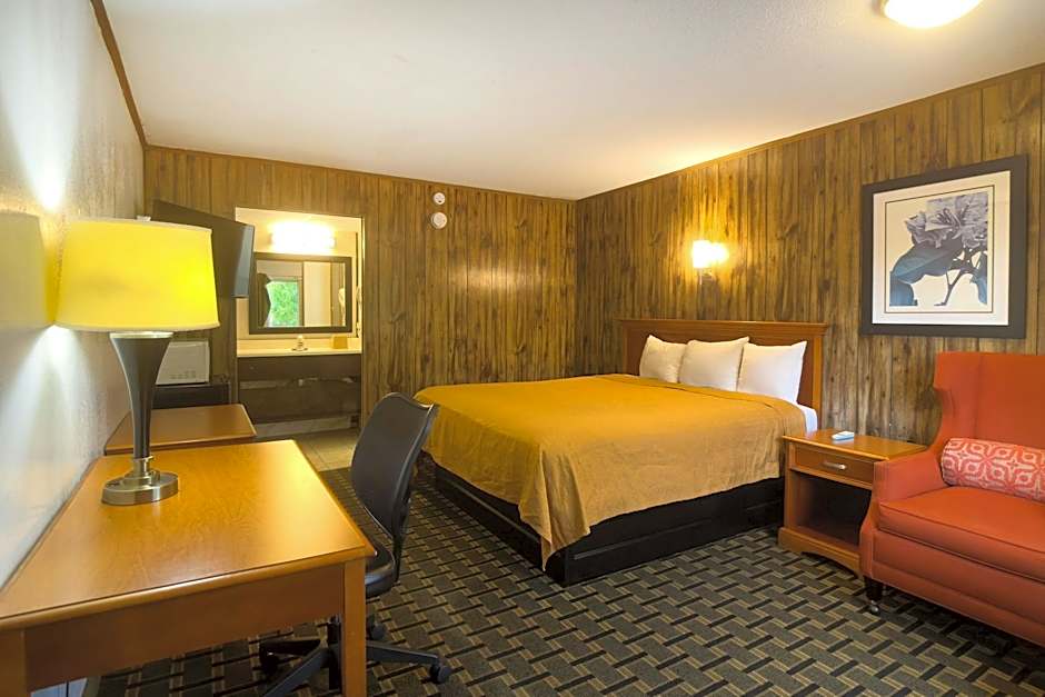 Tennessee Mountain Lodge Riverside by OYO