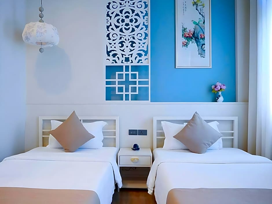 O'nya Phuket Hotel