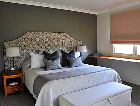 Luxury Suite