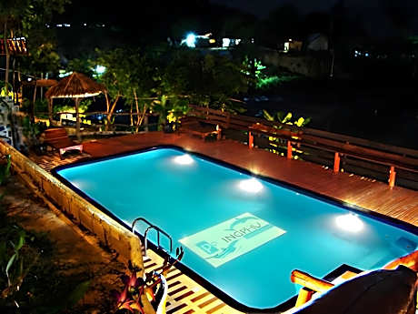 Phi Phi Ingphu Viewpoint Hotel