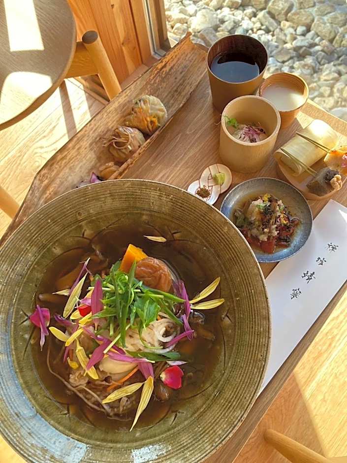 禅坊 靖寧 Zenbo Seinei