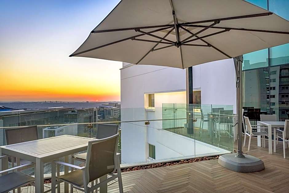 Hotel Sky Sandton