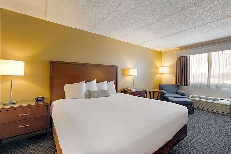 Best Western Riverfront Inn