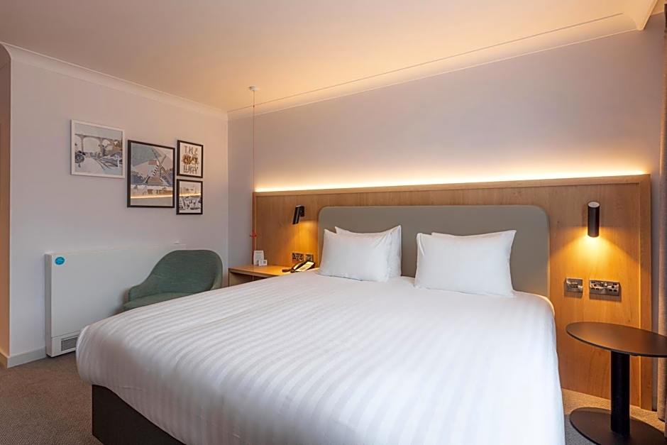 Holiday Inn Brentwood By IHG