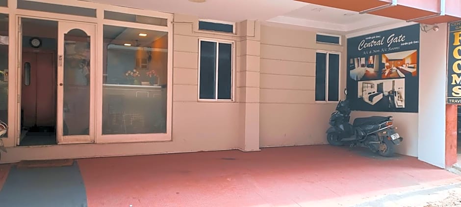 Central Gate – Chennai, IL