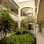 Hotel & Suites Quinta Magna