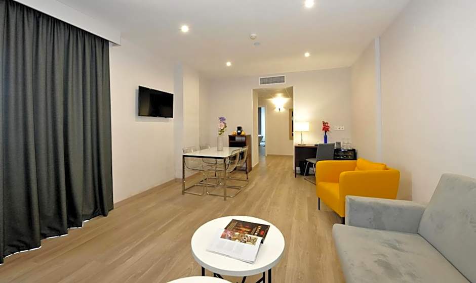 Hotel Salobreña Suites