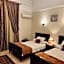 Triomphe Hostel