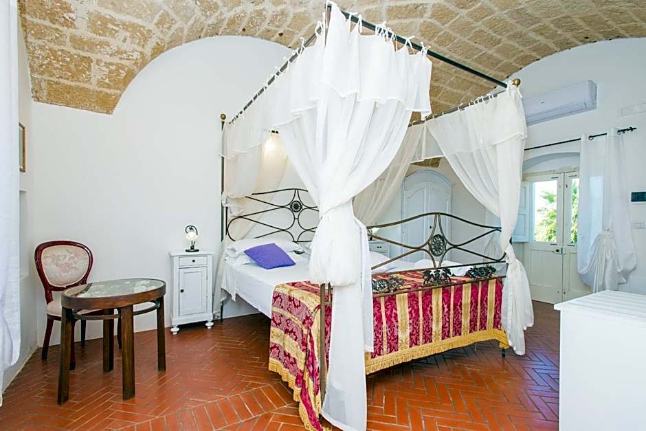 RELAIS MASSERIA CASINA DEI CARI