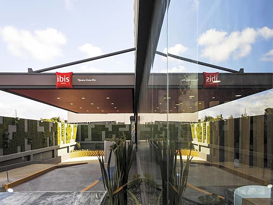 ibis Tijuana