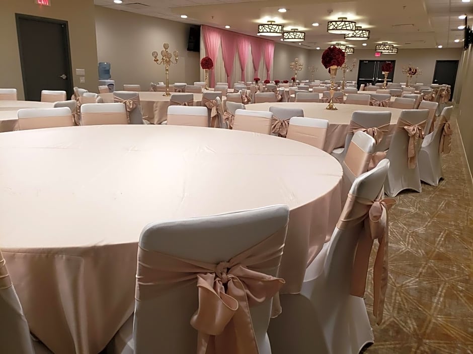 Holiday Inn Tacoma Mall by IHG