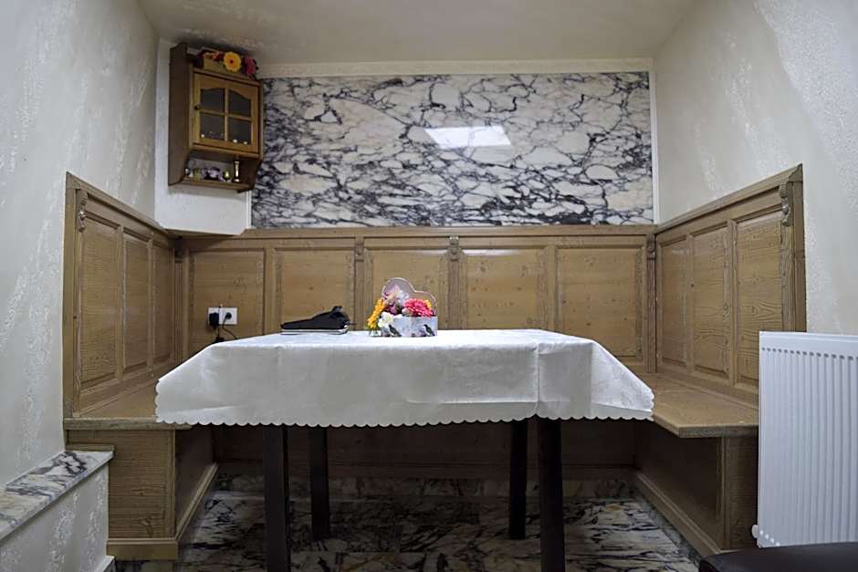 Pensiunea Nobil Medieval