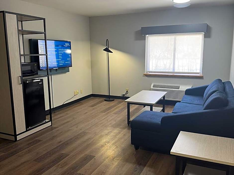La Quinta Inn & Suites by Wyndham Auburn Worcester