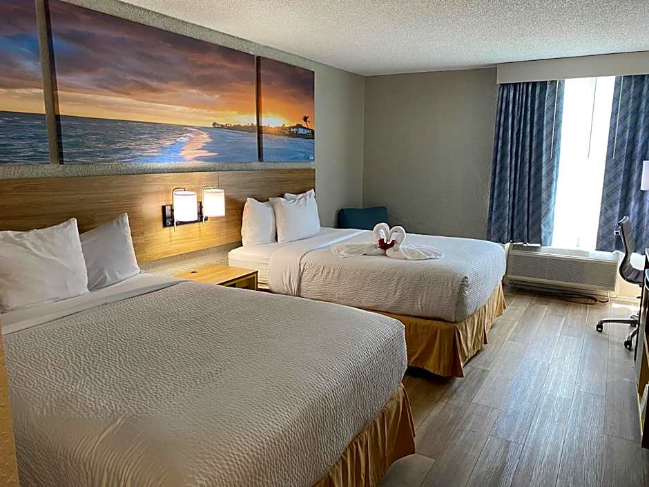 Days Inn & Suites by Wyndham Fort Pierce Midtown