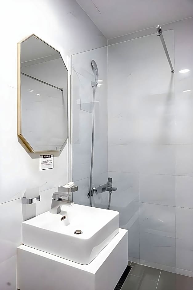 Silla Boutique Hotel Premium