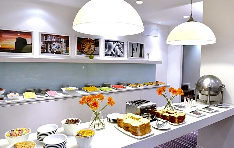Rochester Hotel Concept
