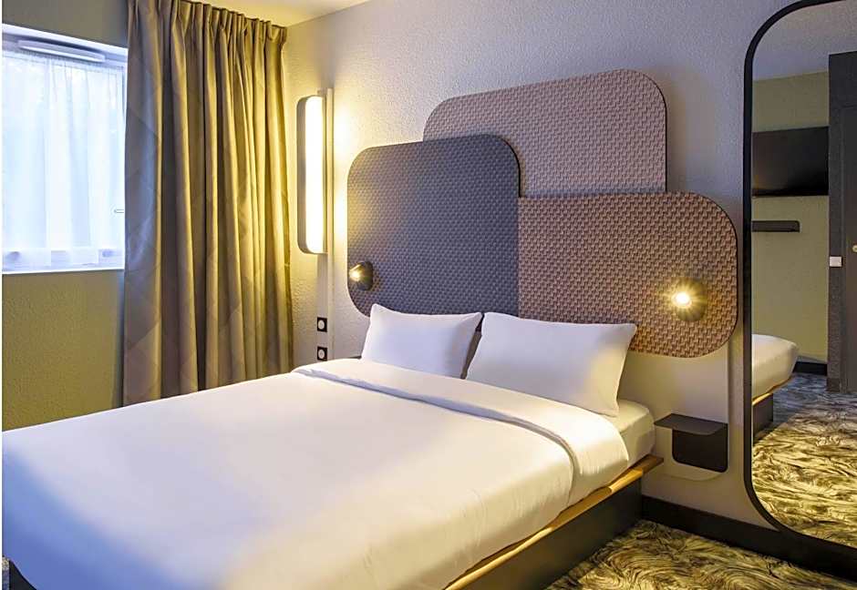 Photo 1 of 34 of B&B HOTEL Toulouse Cité de l'Espace Gonord