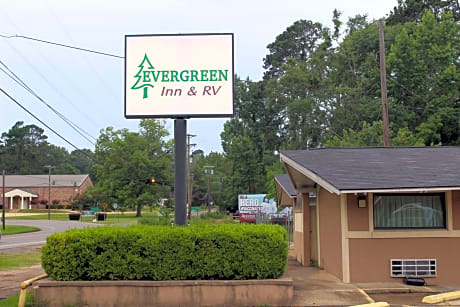 Evergreen Inn and R.V.